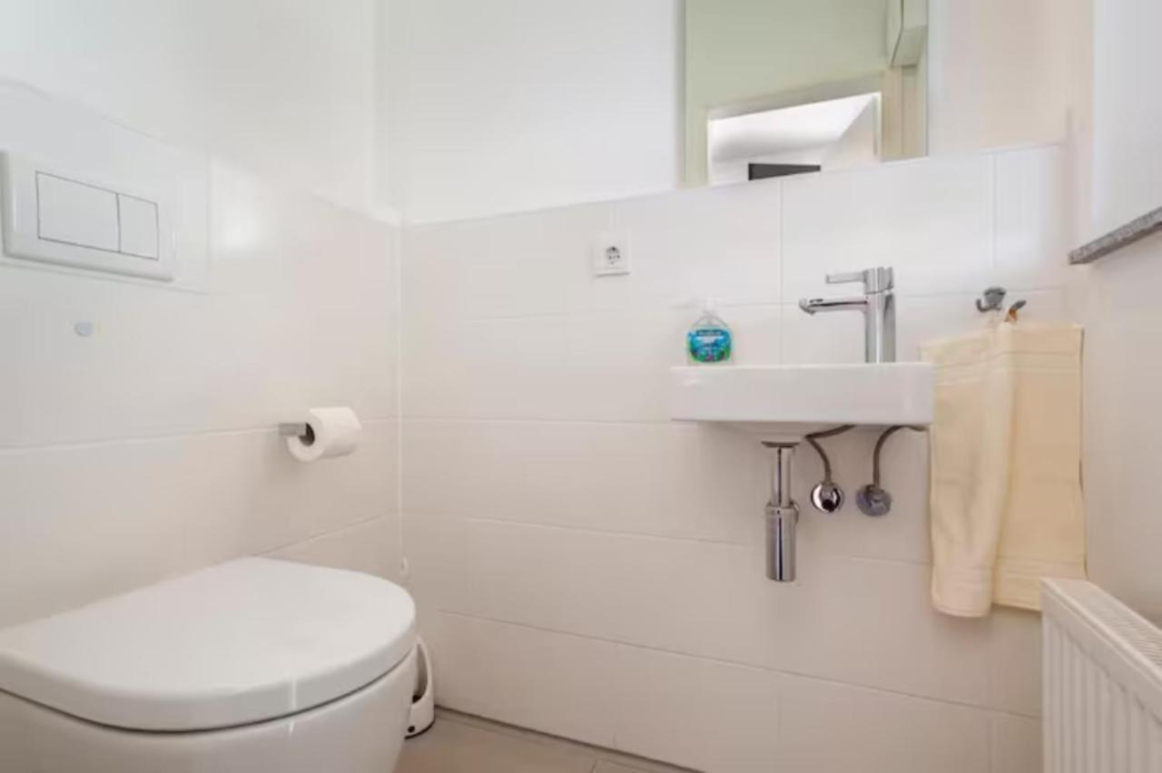 Privatzimmer Mit Balkon-Richtung Messe Hannover Exterior photo