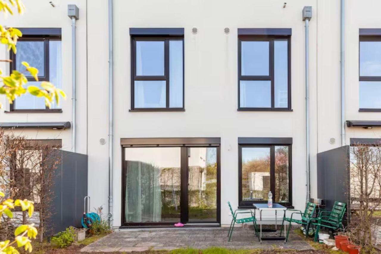 Privatzimmer Mit Balkon-Richtung Messe Hannover Exterior photo